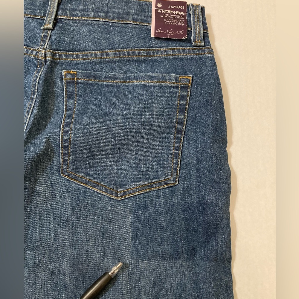 Gloria Vanderbilt | New Amanda The Original Slimming Jean - Picture 13 of 13